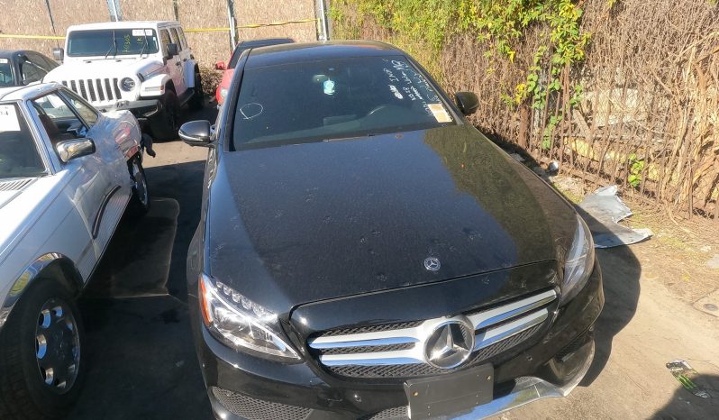 
								MERCEDES-BENZ C300 full									