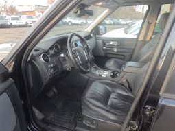 
										LAND ROVER LR4 full									