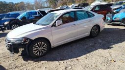 
										VOLKSWAGEN JETTA full									