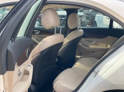 
										MERCEDES-BENZ C-300 full									