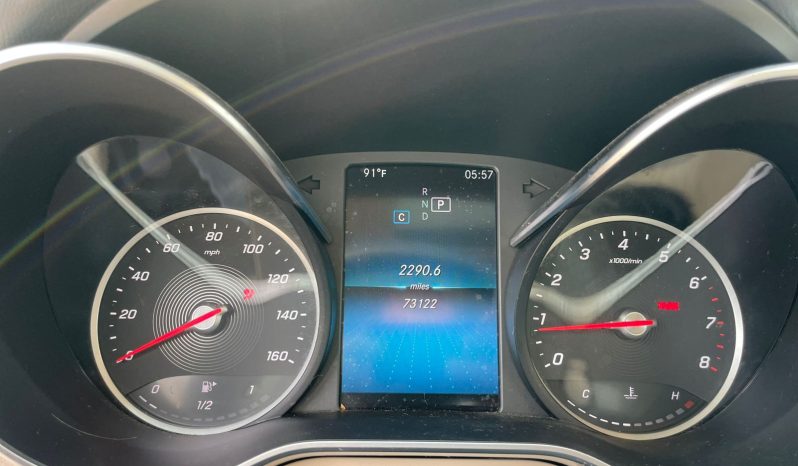 
								MERCEDES-BENZ C-300 full									