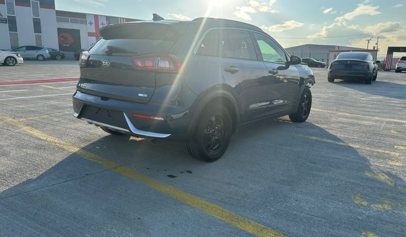 
								KIA NIRO full									