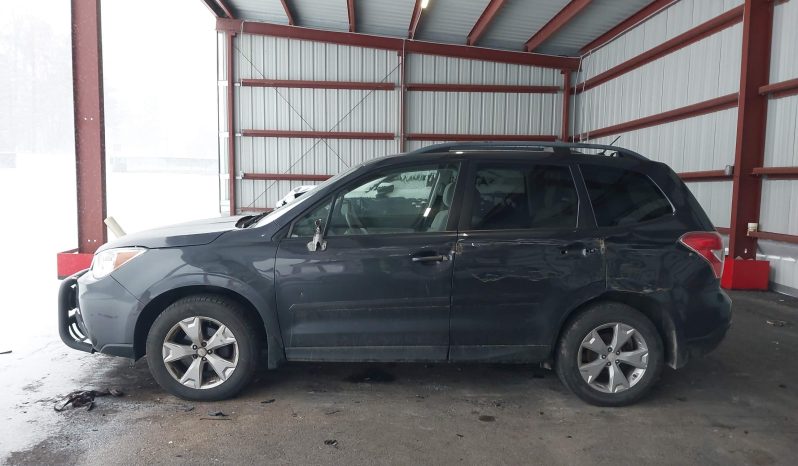 
								Subaru Forester full									