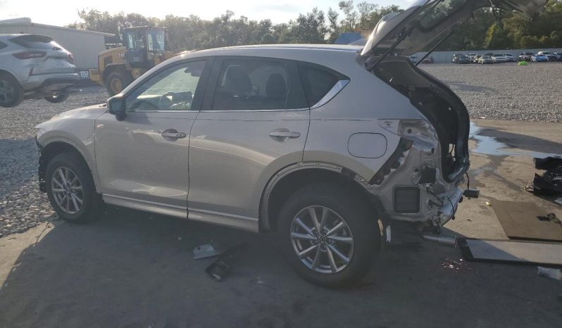 
								Mazda CX-5 full									