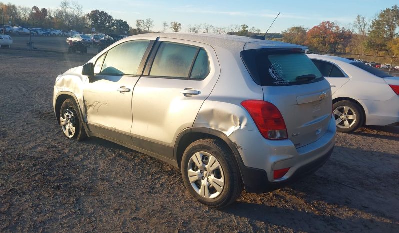 
								CHEVROLET TRAX full									