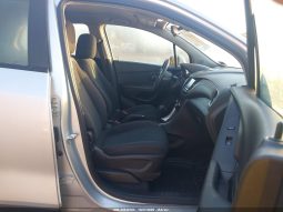 
										CHEVROLET TRAX full									