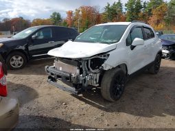 
										2021 Chevrolet Trax full									