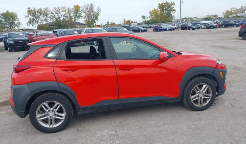 
								Hyundai Kona full									