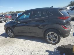 
										Hyundai Kona full									