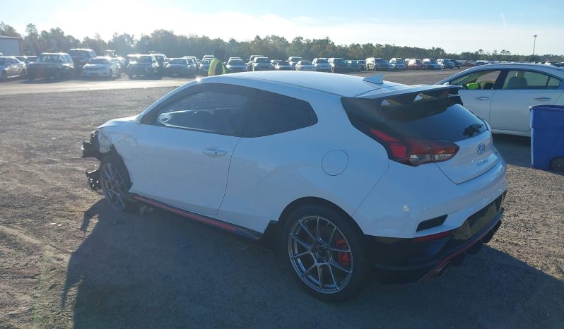 
								2022 Hyundai Veloster full									