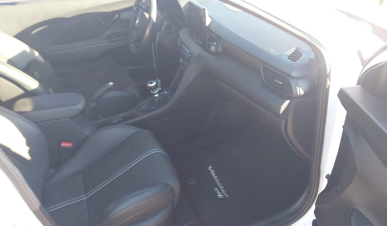 
								2022 Hyundai Veloster full									