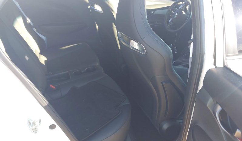 
								2022 Hyundai Veloster full									