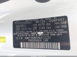 
										2022 Hyundai Veloster full									