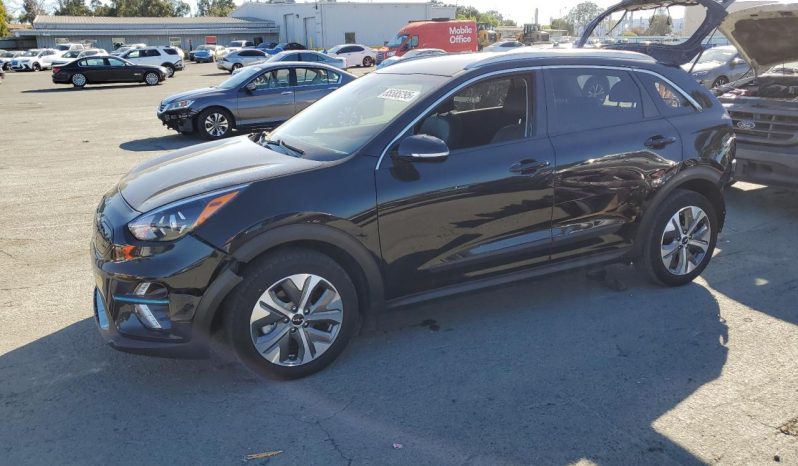 
								KIA Niro full									
