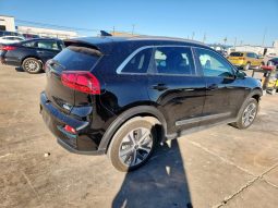 
										2019 KIA Niro full									