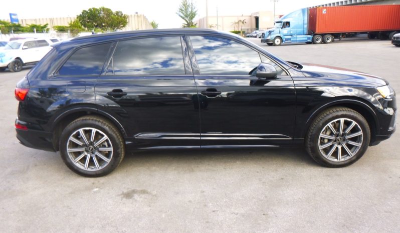 
								AUDI Q7 full									