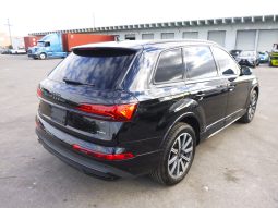 
										AUDI Q7 full									