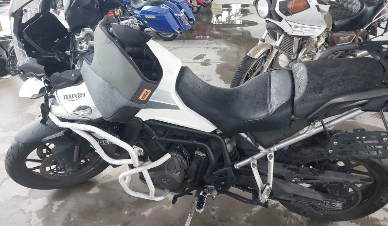 
								2022 Triumph Tiger 900 GT full									