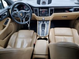 
										PORSCHE MACAN full									