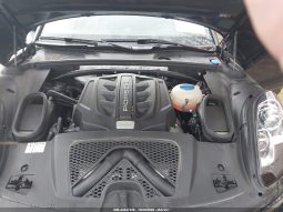 
										2017 Porsche Macan full									