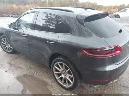 
										2017 Porsche Macan full									