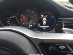 
										2017 Porsche Macan full									