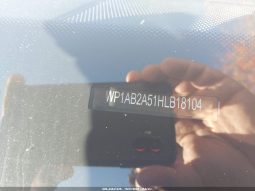 
										2017 Porsche Macan full									