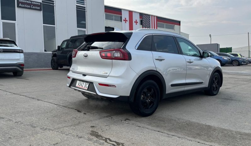 
								KIA NIRO full									