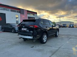 
										TOYOTA RAV4 full									