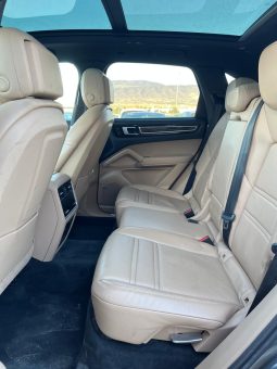 
										PORSCHE CAYENNE full									
