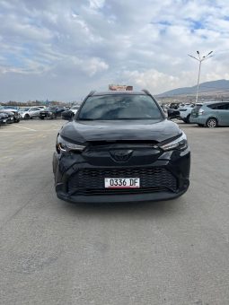 
										TOYOTA COROLLA CROSS full									