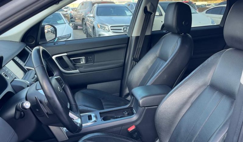 
								LAND ROVER DISCOVERY full									