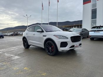 JAGUARE E-PACE