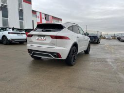 
										JAGUARE E-PACE full									