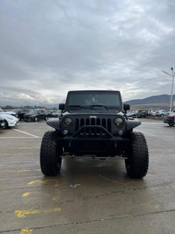 
										JEEP WRANGLER full									