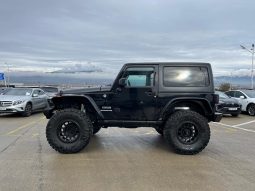
										JEEP WRANGLER full									