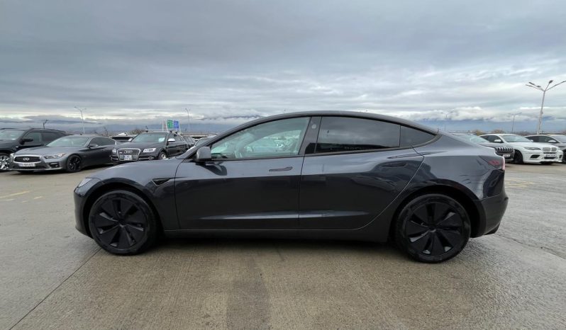 
								TESLA MODEL 3 full									