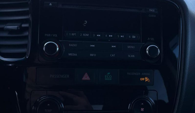 
								MITSUBISHI OUTLANDER full									