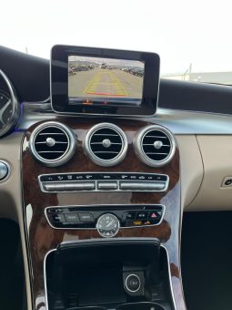 
										MERCEDES-BENZ C300 full									