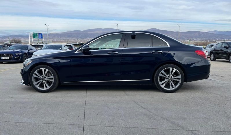 
								MERCEDES-BENZ C300 full									