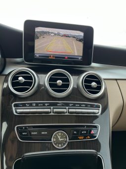 
										MERCEDES-BENZ C300 full									