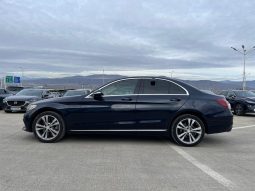 
										MERCEDES-BENZ C300 full									