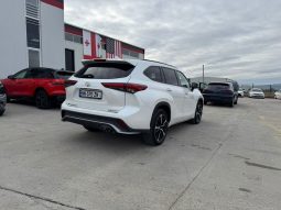 
										TOYOTA HIGHLANDER full									