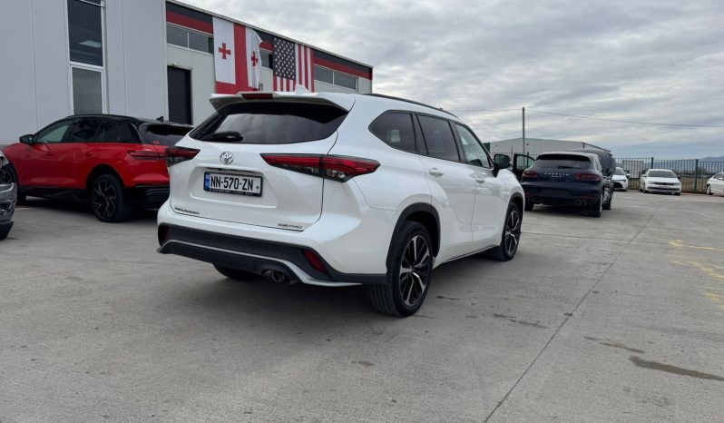 
								TOYOTA HIGHLANDER full									