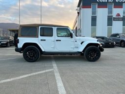 
										JEEP WRANGLER full									