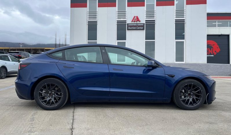 
								TESLA MODEL 3 full									