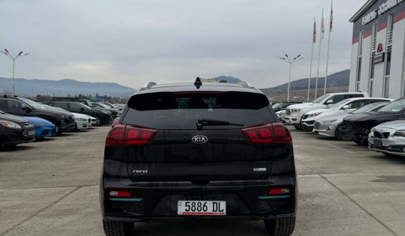 
								2019 KIA Niro full									