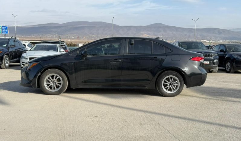 
								Toyota Corolla full									