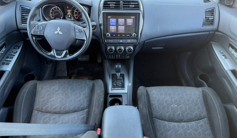 
								MITSUBISHI OUTLANDER full									