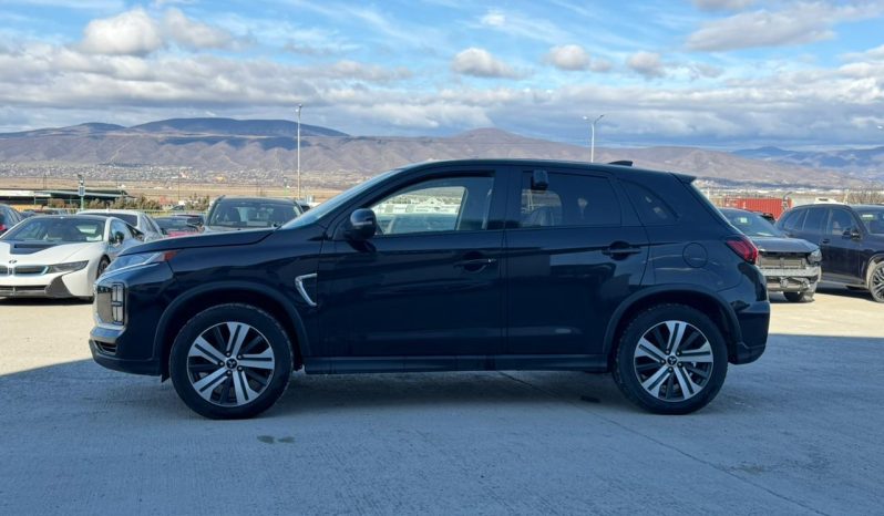 
								MITSUBISHI OUTLANDER full									